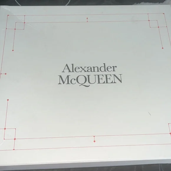 pink alexander mcqueens boots size 37 never worn comes with box and dust bag - Picture 4 of 12